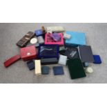 A large quantity of jewellery boxes and cases Condition report: Available upon request