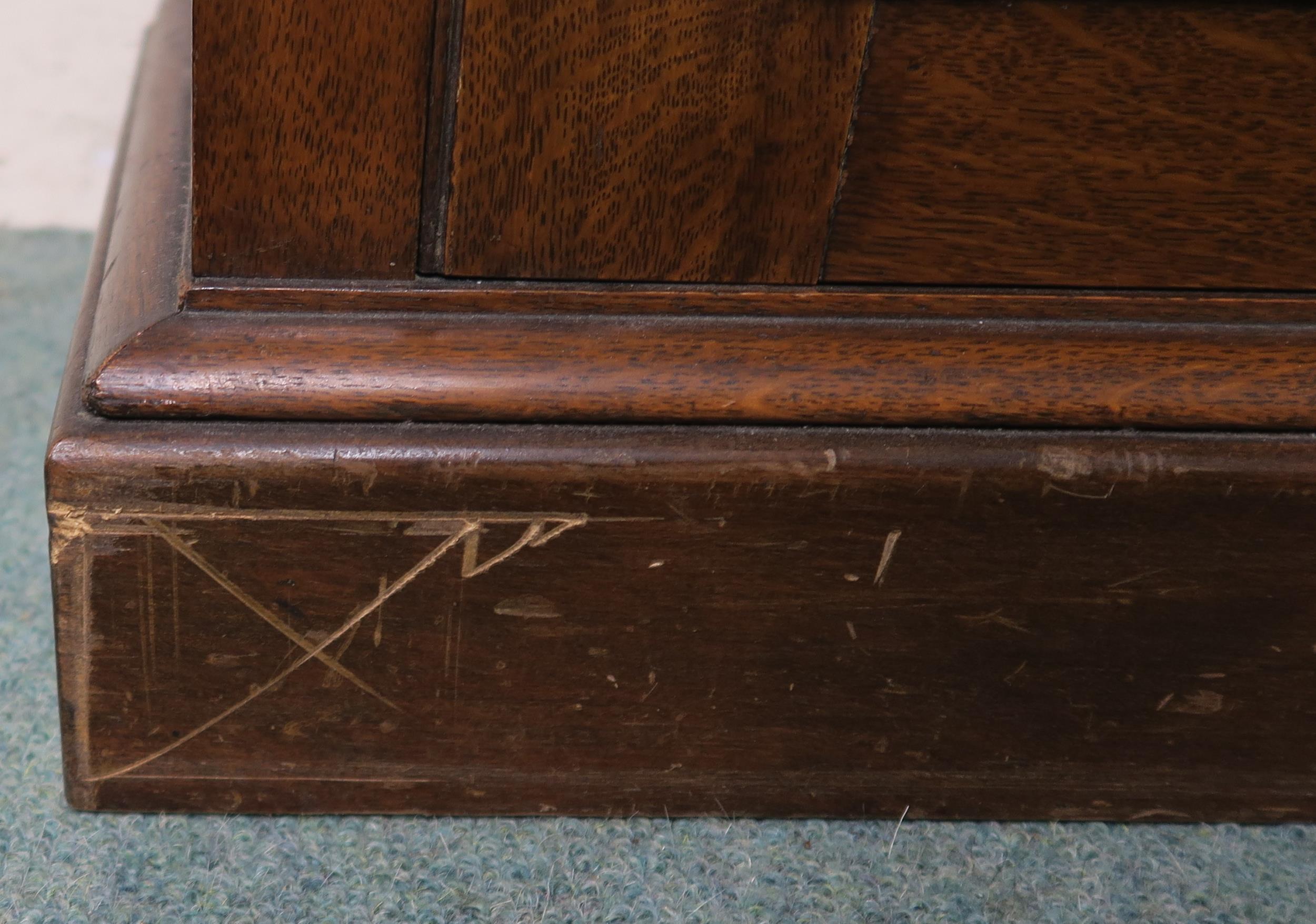 A 20th century stained oak glazed two door bookcase, 147cm high x 127cm wide x 32cm deep Condition - Image 5 of 5