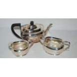 A silver three piece tea set, sugar bowl and cream jug Sheffield 1916, 1050grams Condition Report: