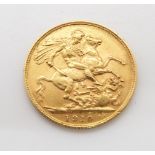 A 1910 full gold sovereign weight 8gms Condition Report:Available upon request