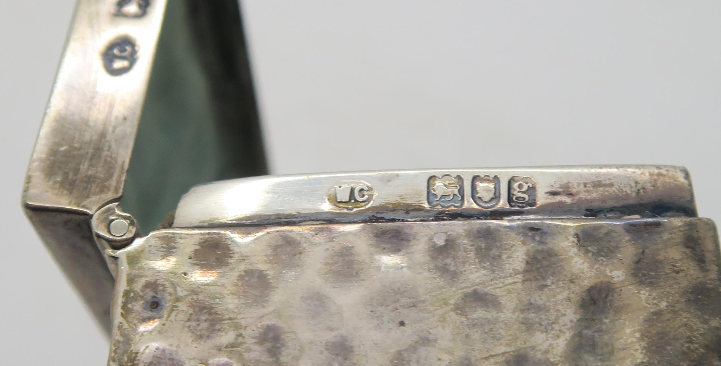 An Edwardian silver ring box, of rectangular form with hammered finish, a seven section velvet - Image 3 of 3