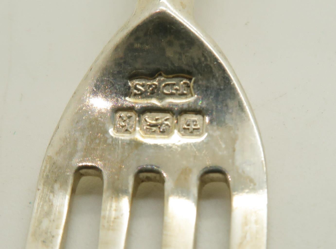 A collection of silver including an Irish silver teaspoon by Samuel Neville, Dublin, single struck - Image 2 of 2