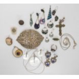 A collection of silver and costume jewellery to include silver mounted Delft earrings, pendant and