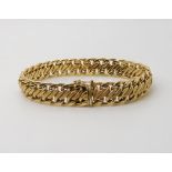 An Italian made 18ct gold fancy link bracelet, length 19cm, weight 20.6gms Condition Report: