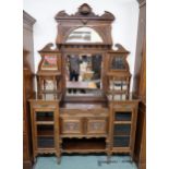 A Victorian rosewood mirror backed sideboard with single drawer above cabinet doors flanked by