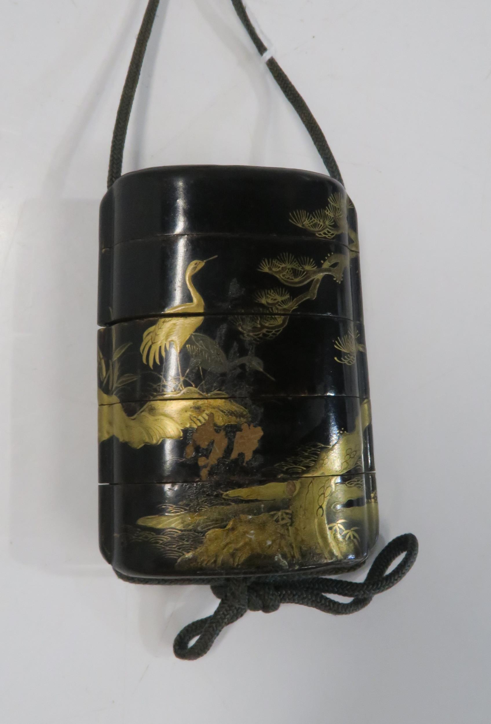 A Japanese five case lacquered inro decorated with cranes and trees Condition Report:Available - Bild 2 aus 4