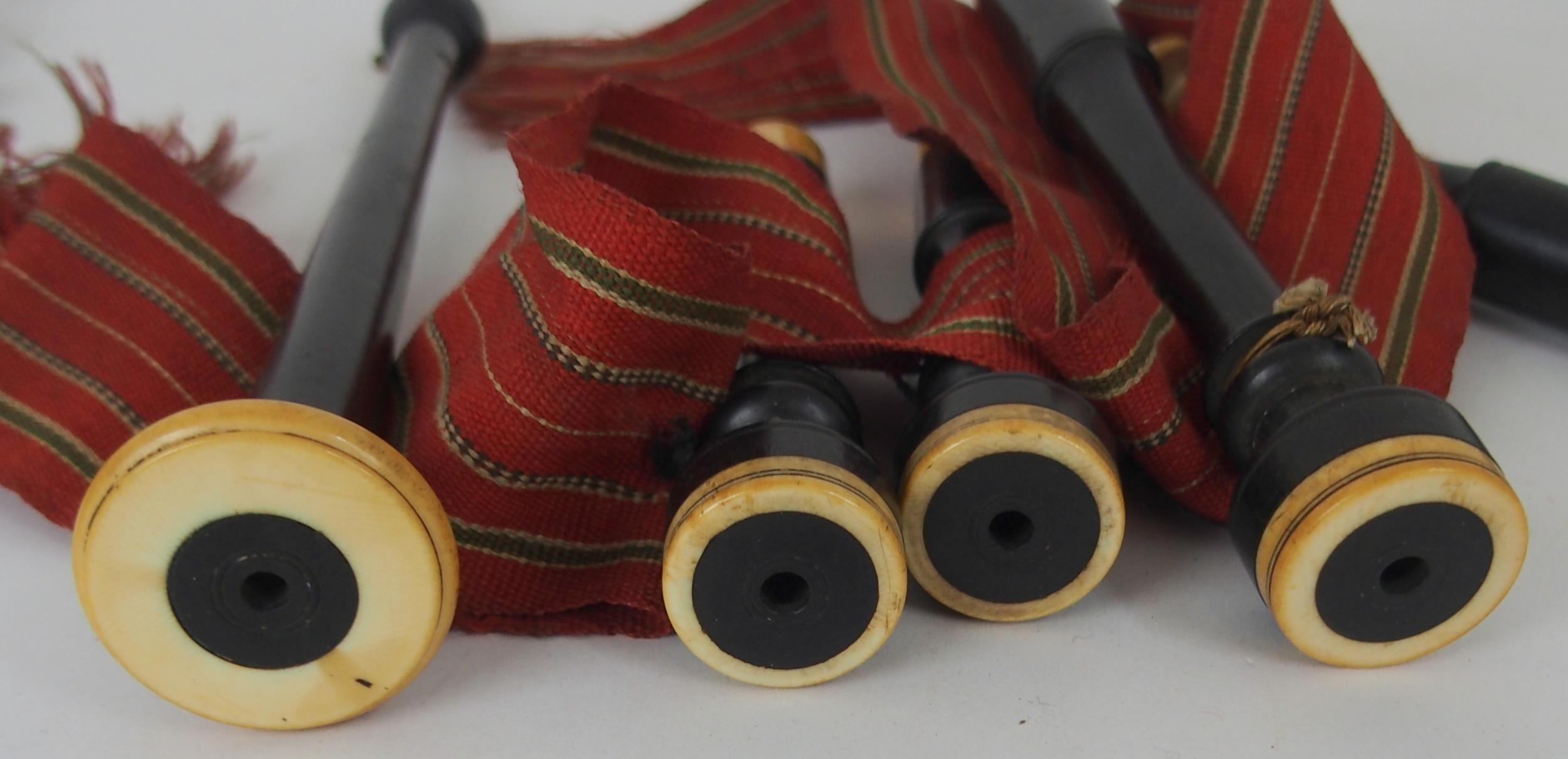 A set of Victorian David Glen Edinburgh miniature Scottish bagpipes ivory mounted, with a chanter - Image 9 of 9