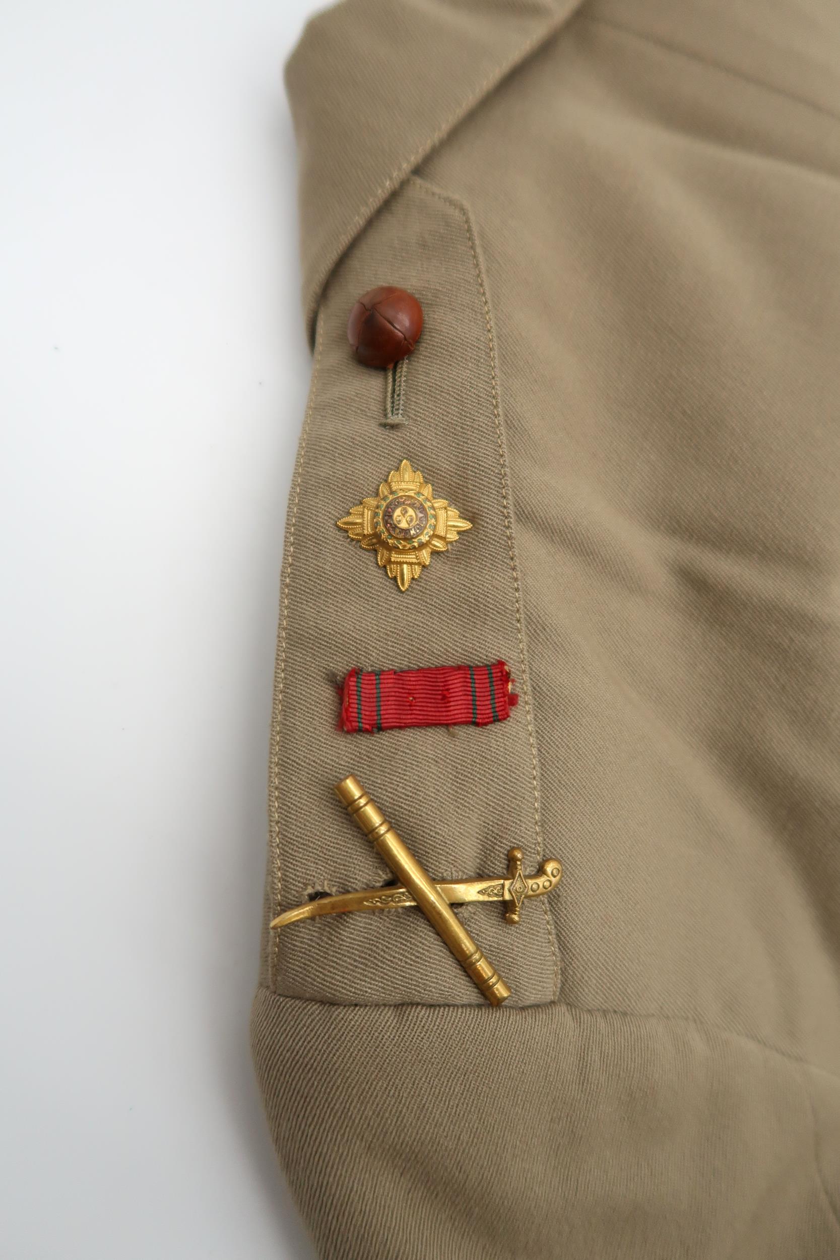 A private-purchase British Major-General's tunic with extensive ribbon bars Condition Report: - Image 2 of 2