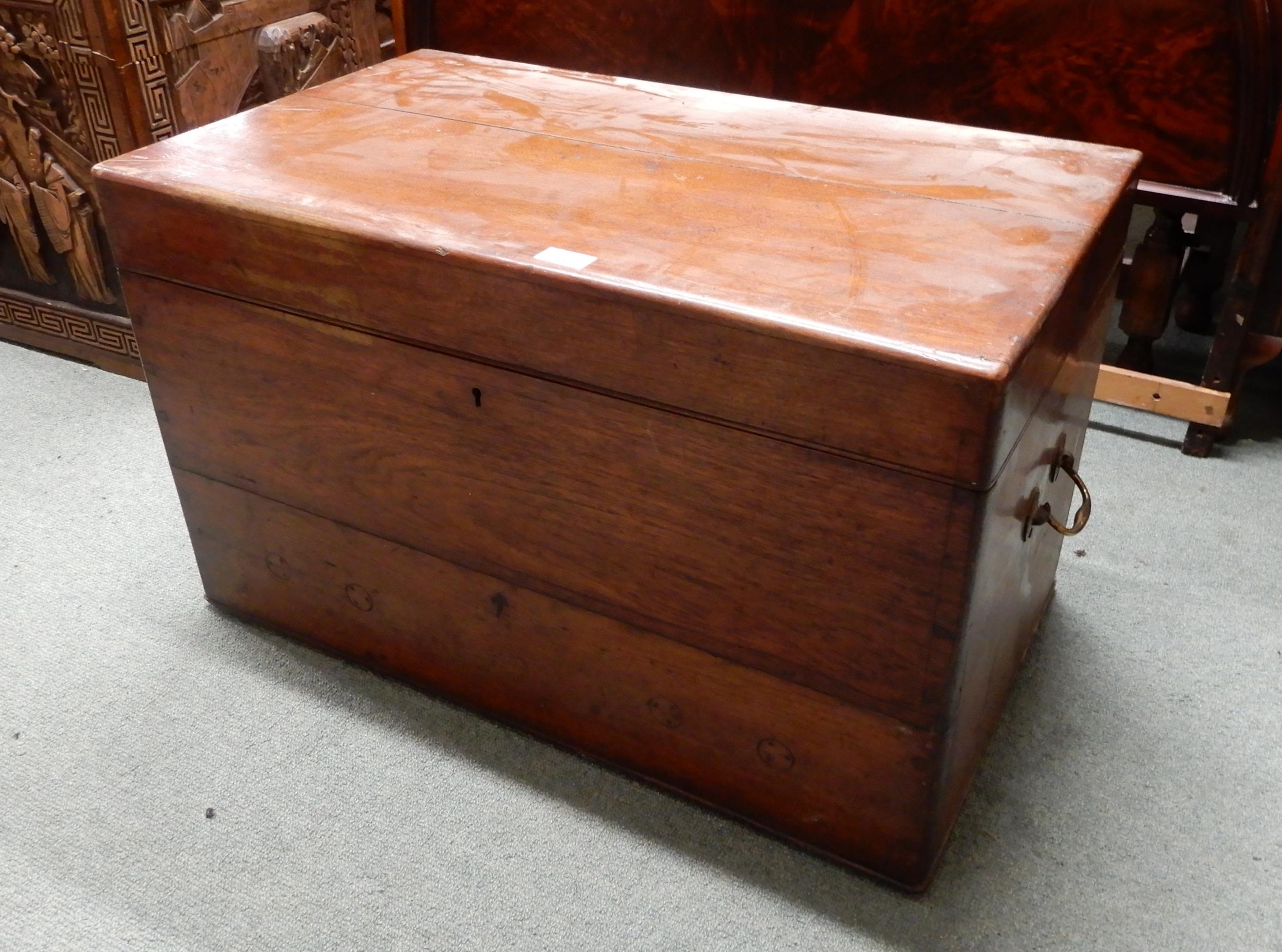 A Victorian oak silver chest converted into a blanket chest with assorted linens Condition Report: