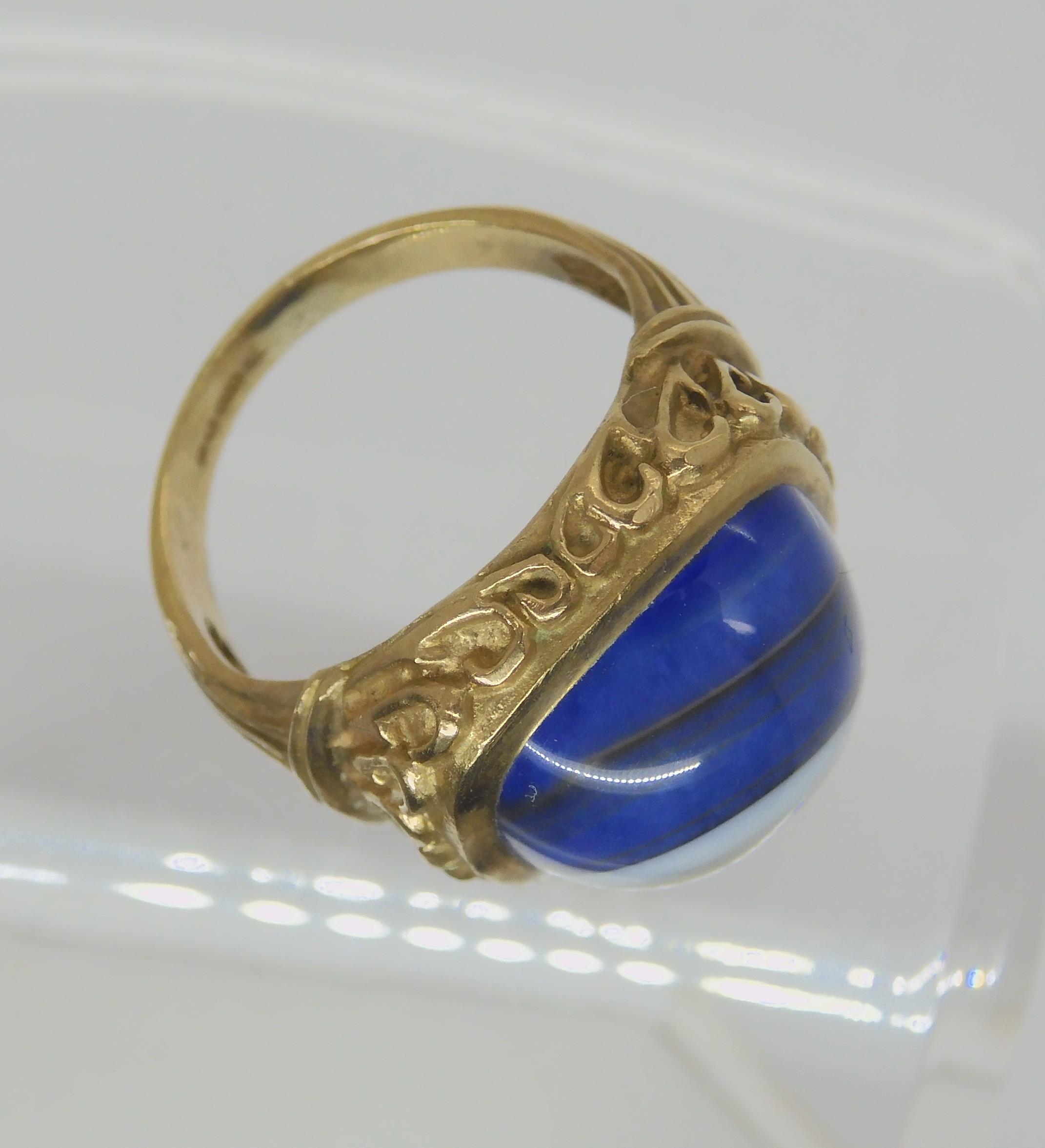 A 9ct gold gents ring set with a banded blue agate, size L1/2, approx, weight 9.1gms Condition - Image 3 of 3