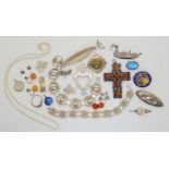 An Arts & Crafts carnelian set cross pendant brooch, carnelian drop earrings, and other items of