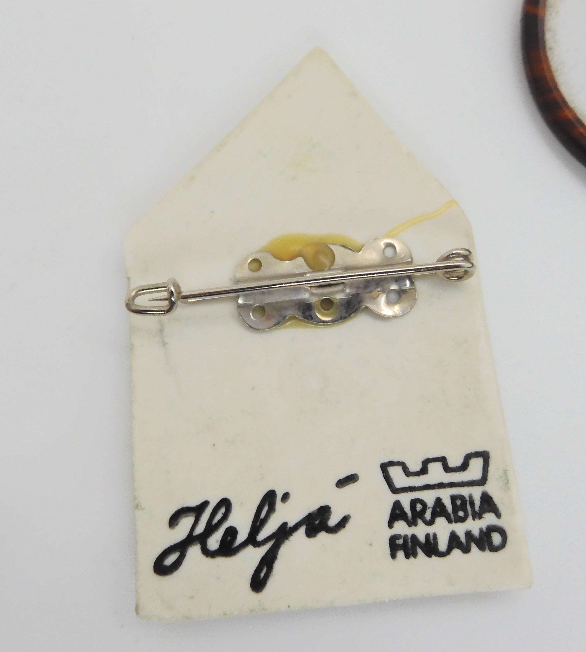 A Finnish silver frog brooch dated 1977, by Kalevala Koru, further Scandinavian pin & single earring - Image 8 of 9