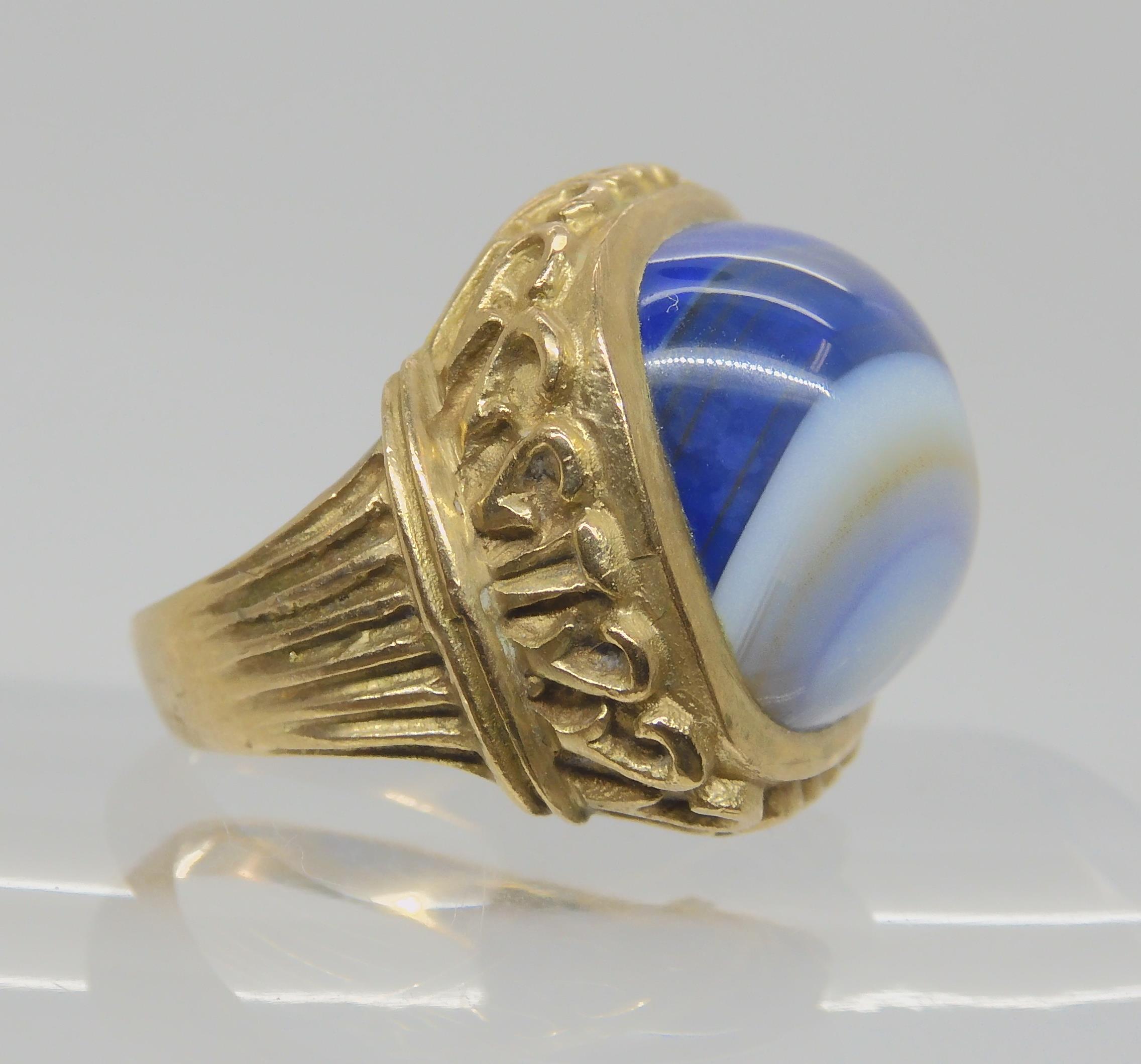 A 9ct gold gents ring set with a banded blue agate, size L1/2, approx, weight 9.1gms Condition - Image 2 of 3