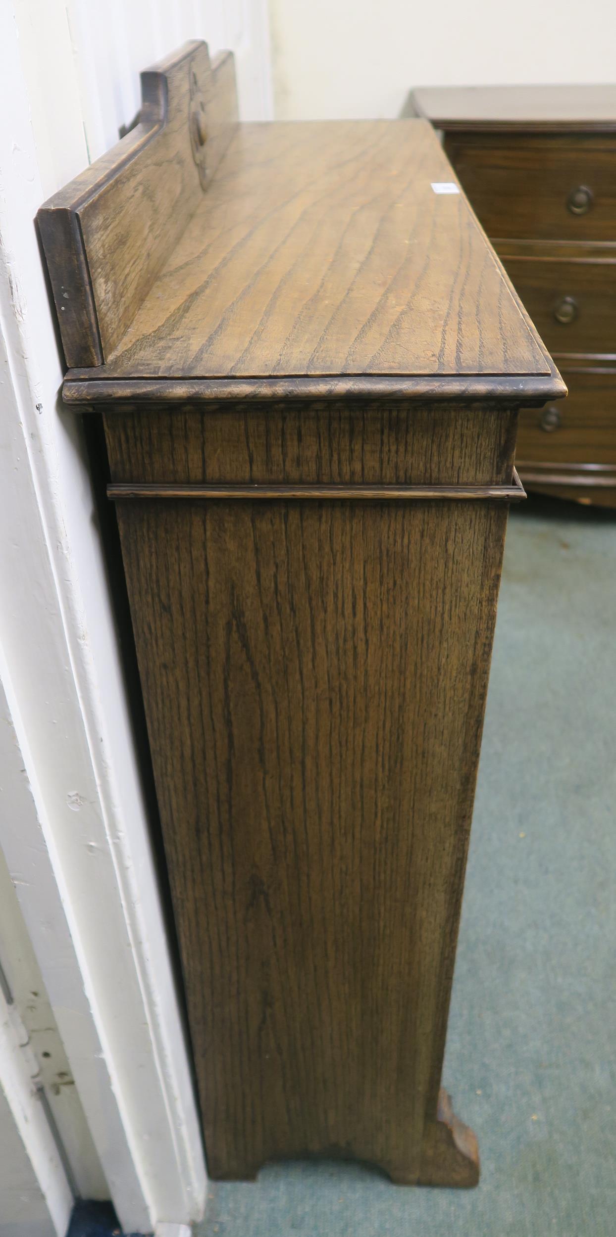 A 20th century oak three tier open bookcase with Grecian key design, 103cm high x 91cm wide x 27cm - Image 4 of 5