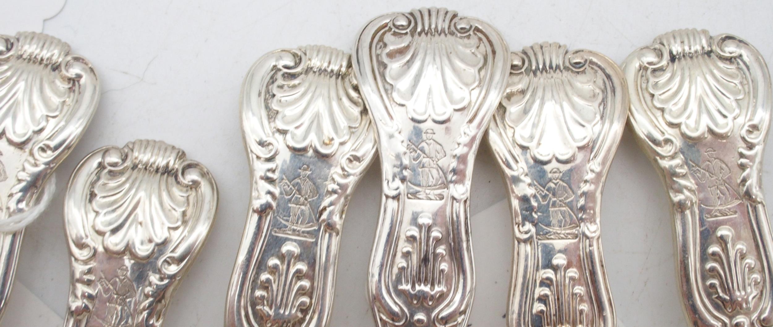 A collection of Georgian and later silver flatware, including an Old English feathered edge - Image 5 of 8