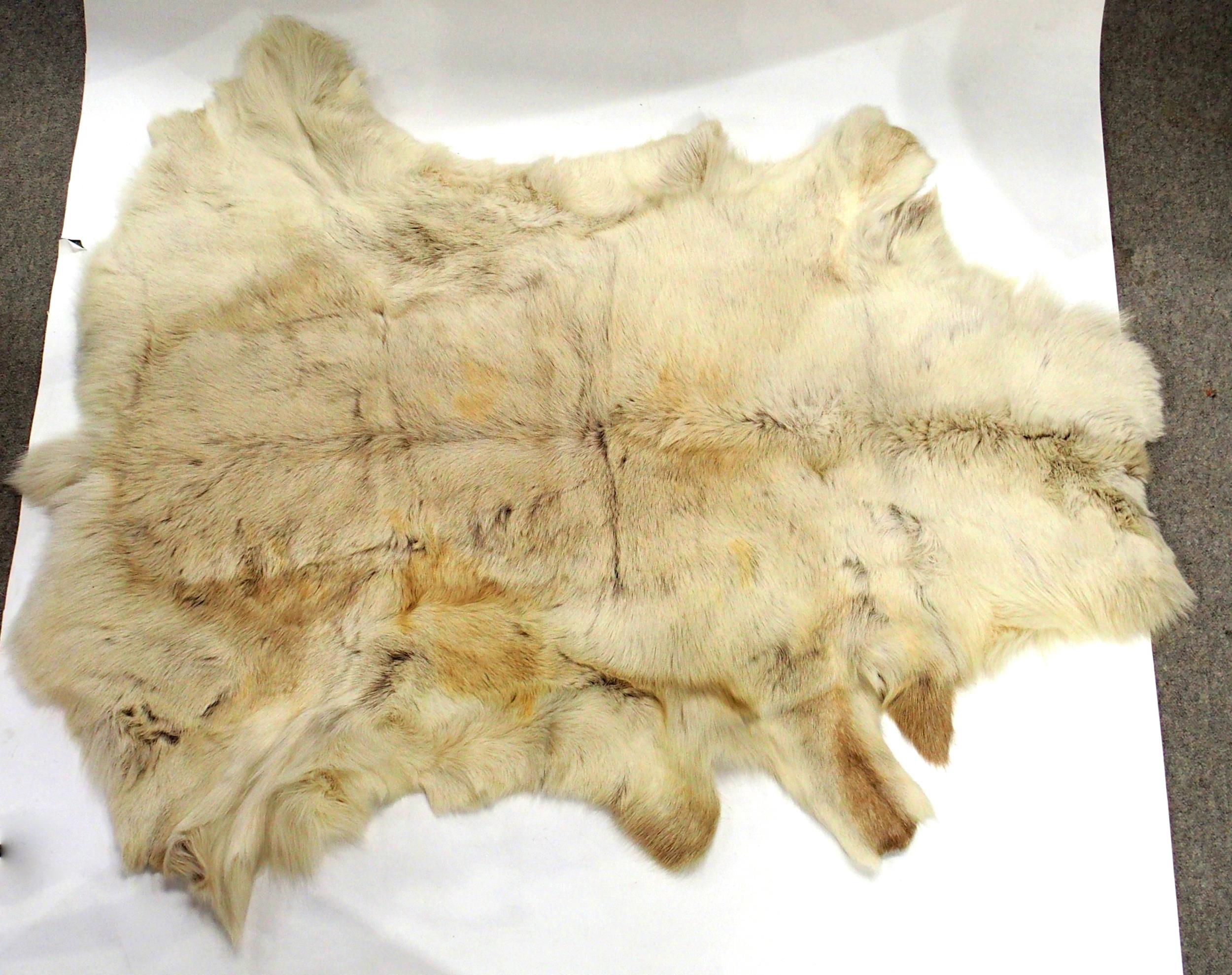 A fox fur coat, other fur jackets, a Karter velvet and fur muff bag, an animal skin floor rug etc - Image 2 of 2