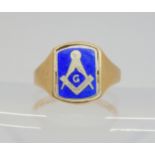 A 9ct gold enamelled Masonic swivel signet ring, size R, weight 7.5gms Condition Report:Available