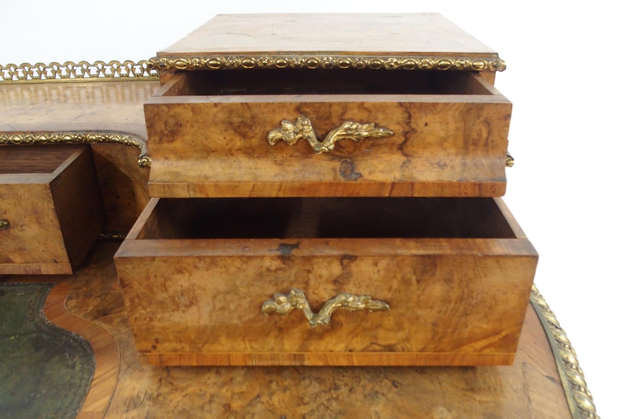 A LOUIS XVI STYLE BURR WALNUT AND ORMOLU MOUNTED BUREAU PLAT with five drawered superstructure - Image 5 of 14