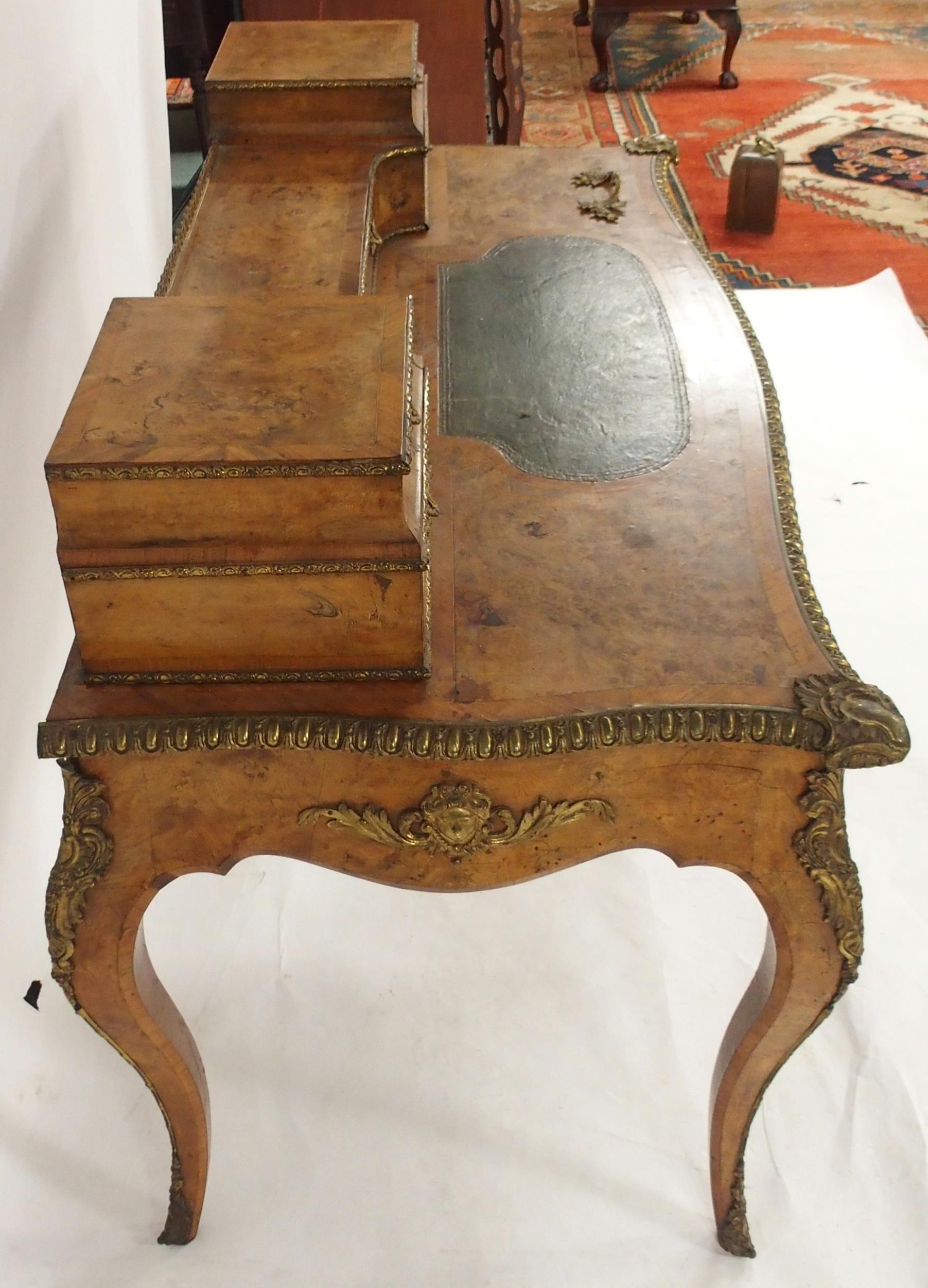 A LOUIS XVI STYLE BURR WALNUT AND ORMOLU MOUNTED BUREAU PLAT with five drawered superstructure - Image 10 of 14