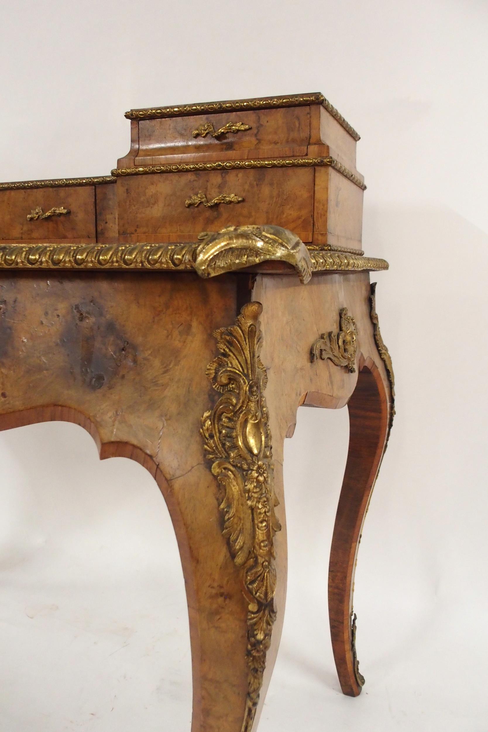 A LOUIS XVI STYLE BURR WALNUT AND ORMOLU MOUNTED BUREAU PLAT with five drawered superstructure - Image 3 of 14