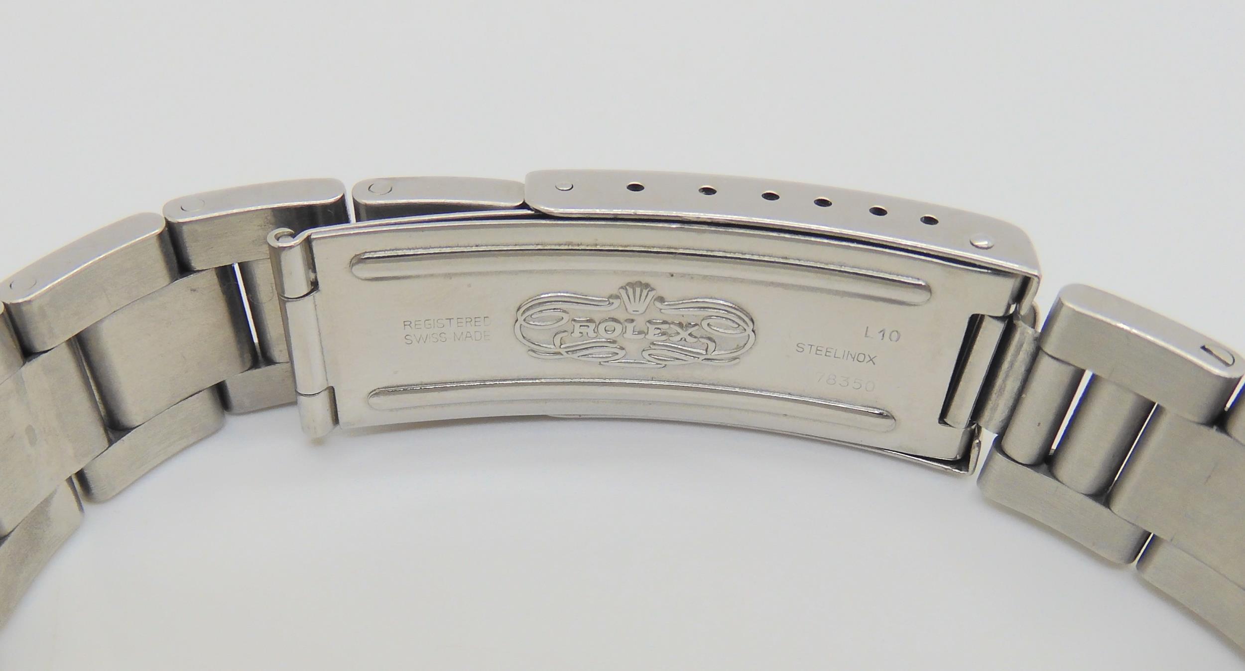 A ROLEX OYSTER PERPETUAL with stainless steel case and strap (78350). Silvered dial with silver - Image 3 of 8