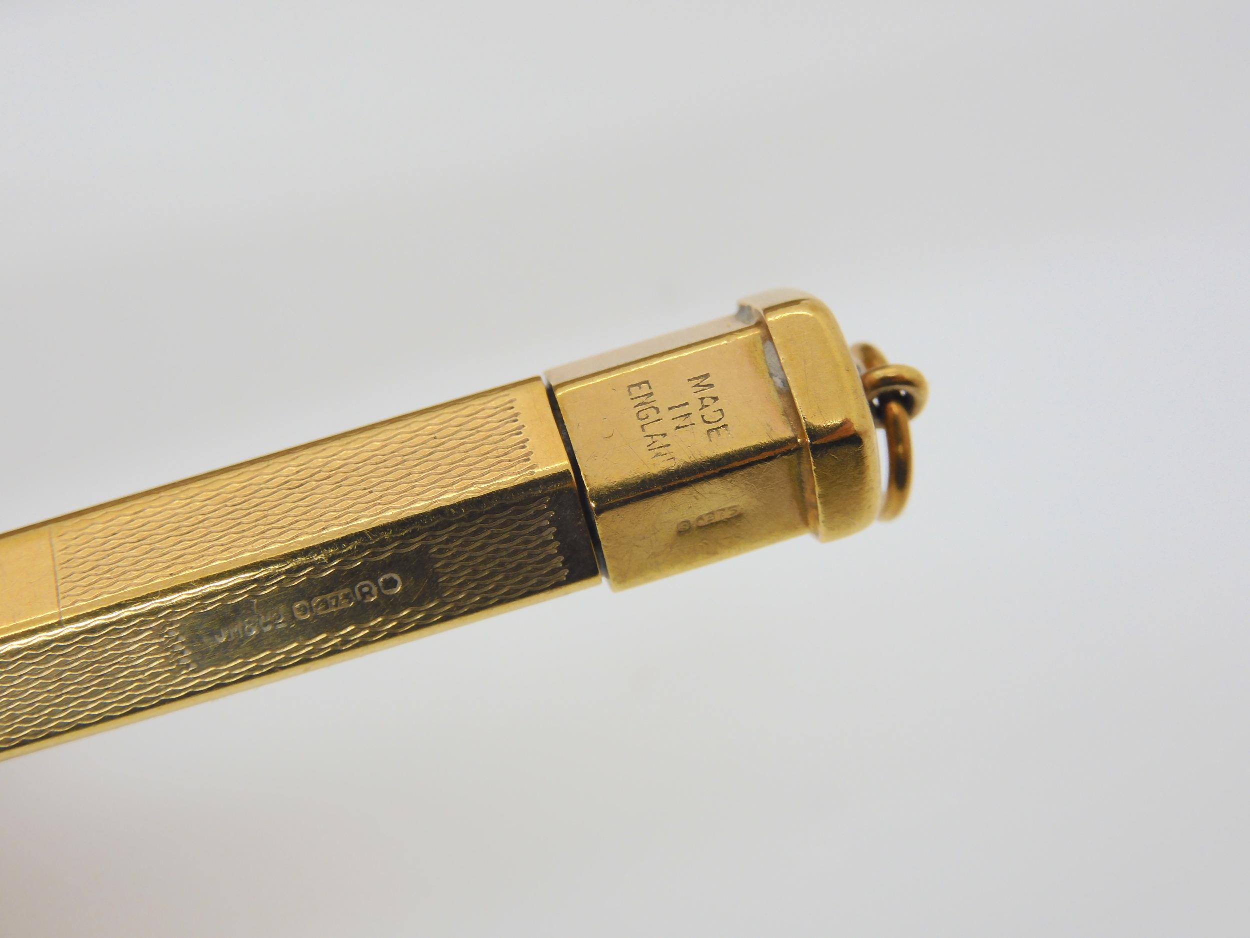 A 9CT GOLD PROPELLING PENCIL The Lady Yard-o-lead, hallmarked London, 1952, sponsors mark Johnson - Image 4 of 4