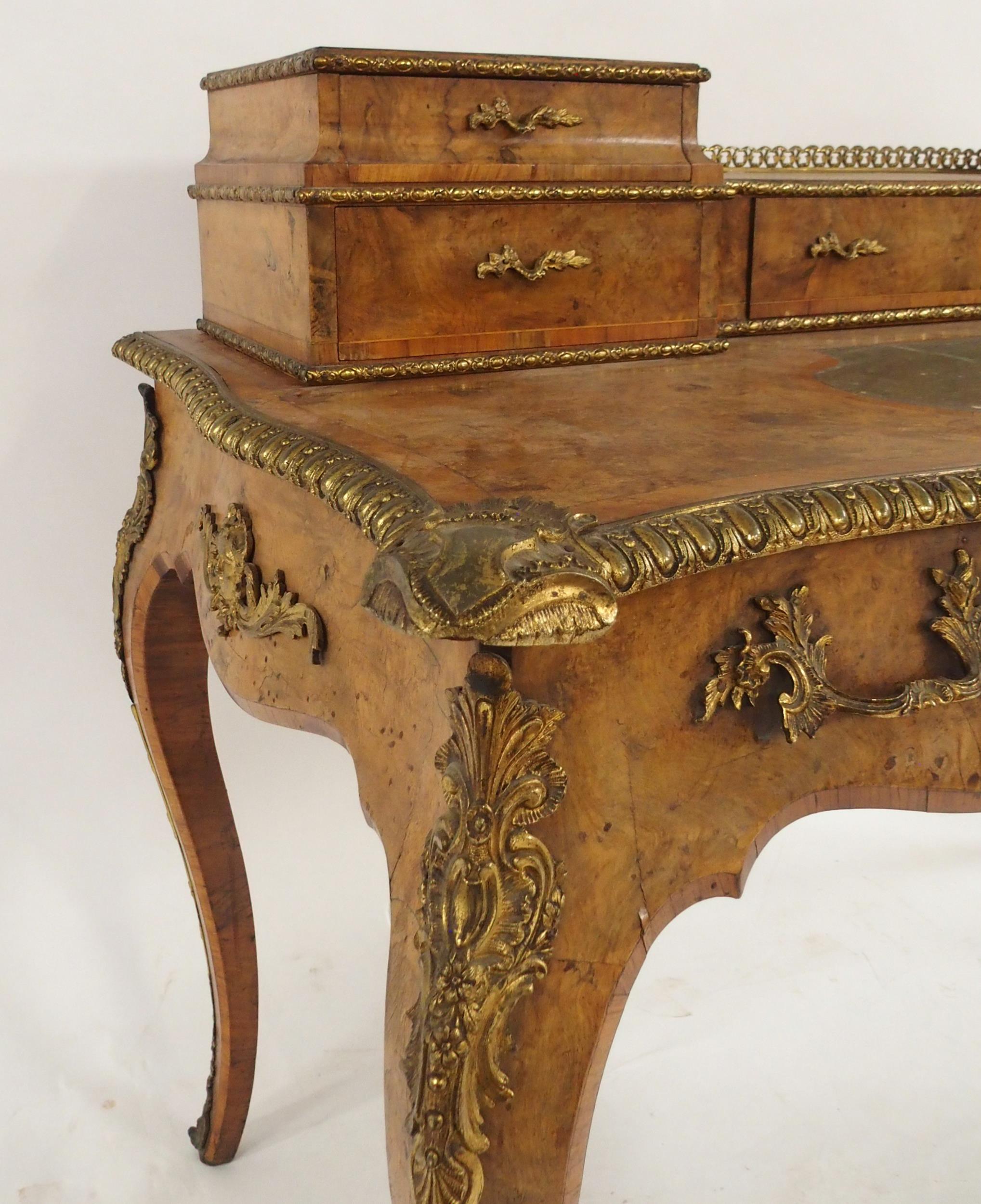 A LOUIS XVI STYLE BURR WALNUT AND ORMOLU MOUNTED BUREAU PLAT with five drawered superstructure - Image 13 of 14