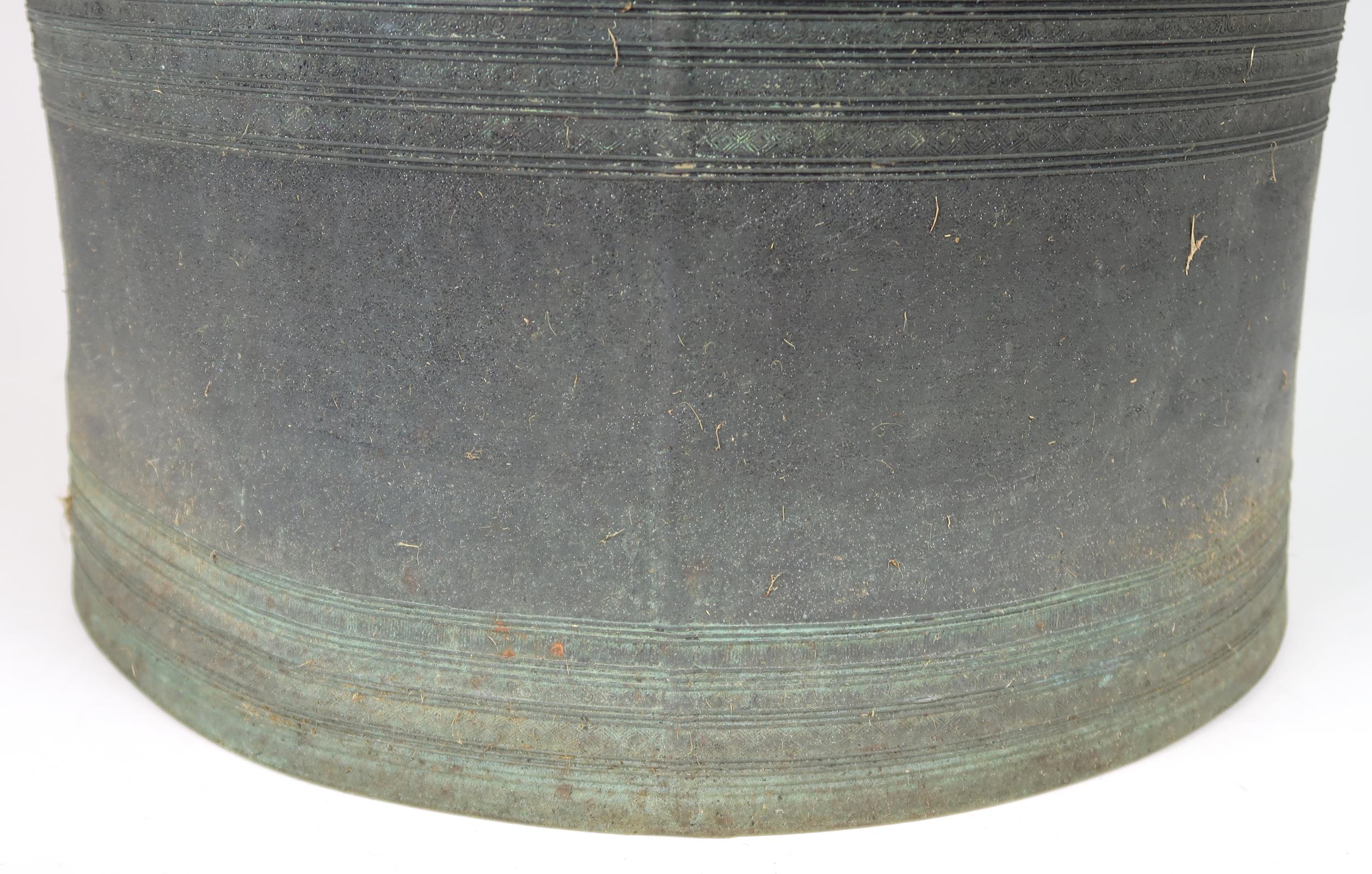 A LAOTIAN BRONZE RAIN DRUM  Of traditional type, with applied animals to top and pierced strap - Image 9 of 11