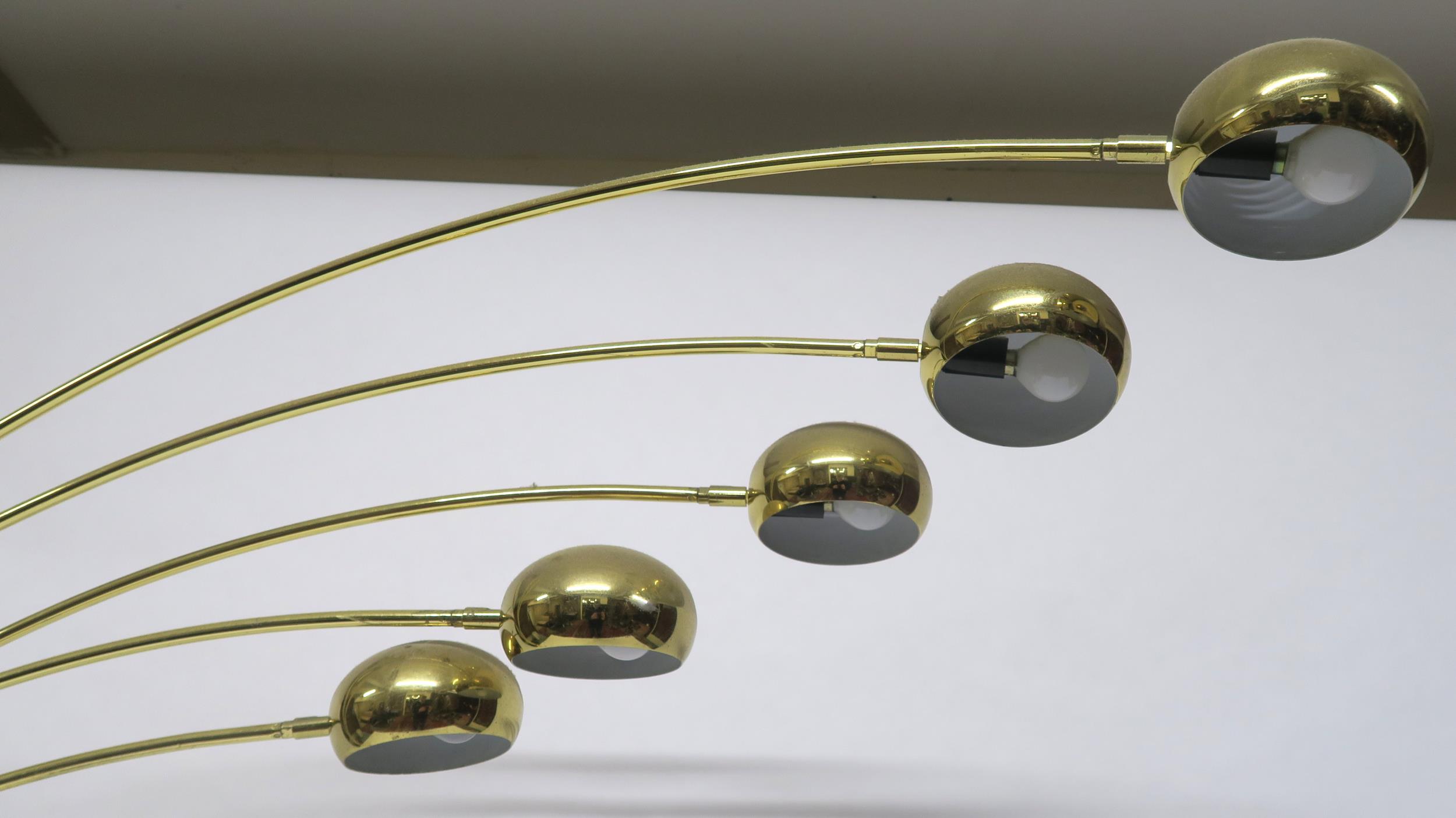 A MID 20TH CENTURY SWEDISH COTTEX FIVE BRANCH STANDARD LAMP with five brass coloured arms on brass - Image 4 of 6