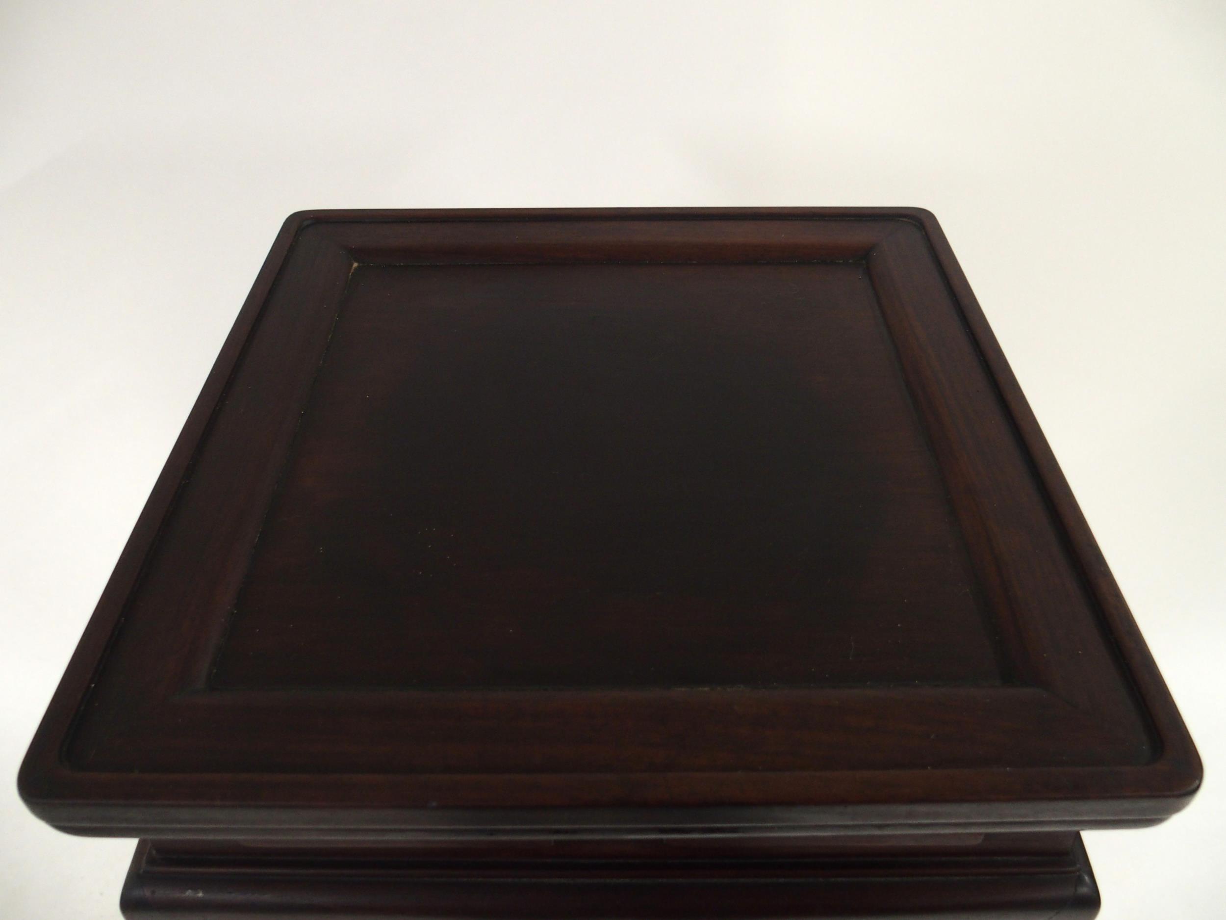 A 20TH CENTURY CHINESE HARDWOOD PLANT PEDESTAL with square top over carved fretwork friezes on - Image 5 of 8