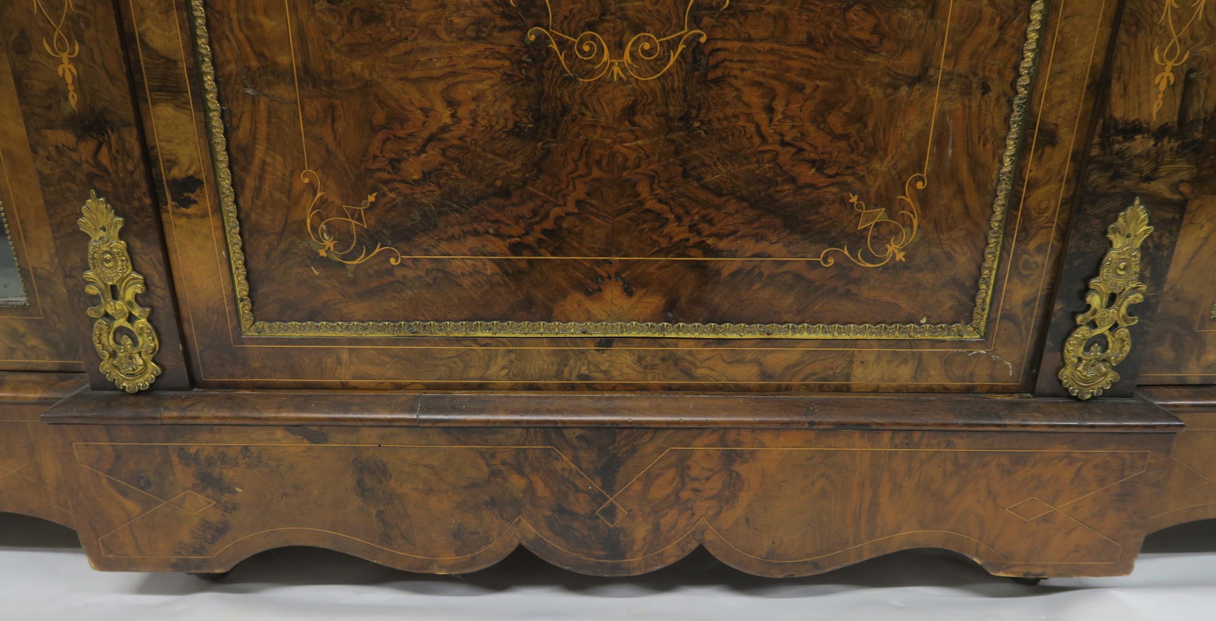 A VICTORIAN BURR WALNUT AND SATINWOOD INLAID CREDENZA with central cabinet door flanked by curved - Image 18 of 18