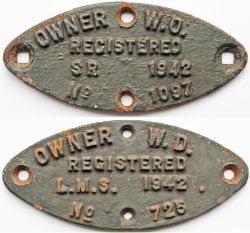 Wartime Military wagon plates, quantity 2 comprising: Owner W.O. Registered SR 1942 No 1097 (Note