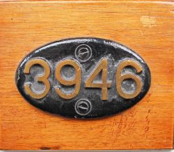 Tender Plate number 3946, ex K1 class 62046. Oval cast brass measuring 5in x 3in,