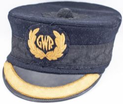 GWR Station Masters pillbox hat with 1930's logo and laurel wreath. In good condition Size approx