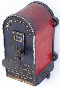 GWR cast iron Annetts key instrument face marked GWR SIGNAL DEPT TO OBTAIN KEY etc. In good