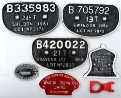 Wagon Plates, quantity 6 comprising: D type B335983 24.5 T Shildon 1961 Lot No 3374; B705792 13T