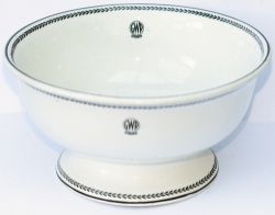 Great Western Railway black leaf pattern china Fruit Bowl with GWR Hotels roundel on the front and