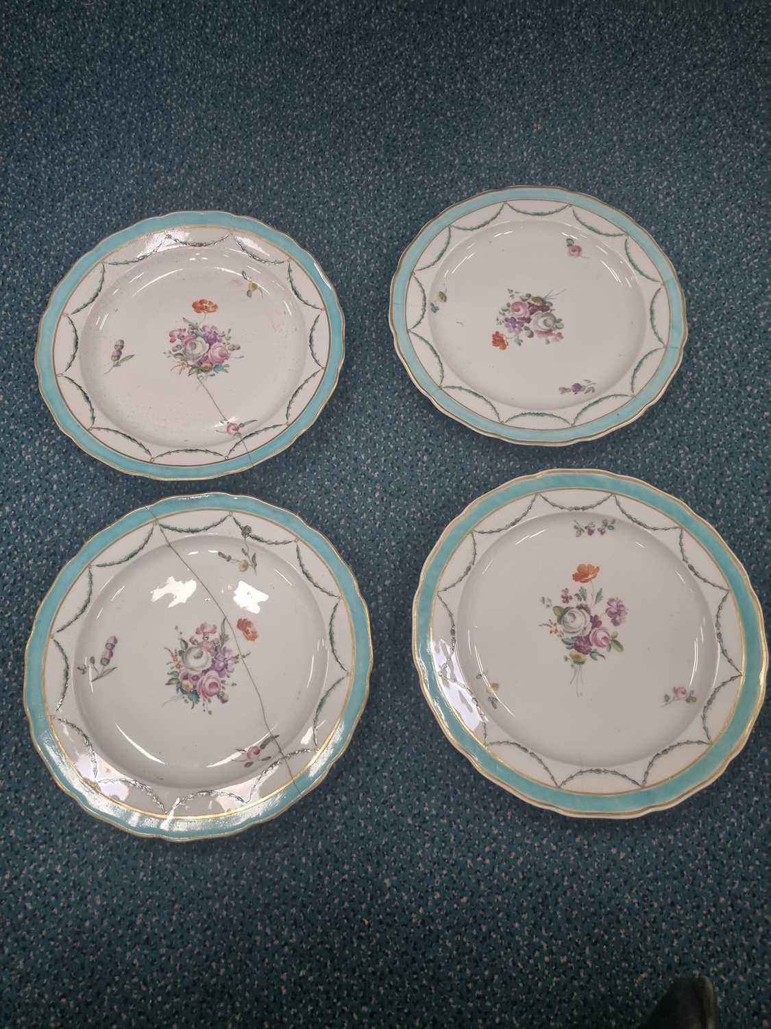 A Derby porcelain dessert service, circa 1790-95 - Image 10 of 18