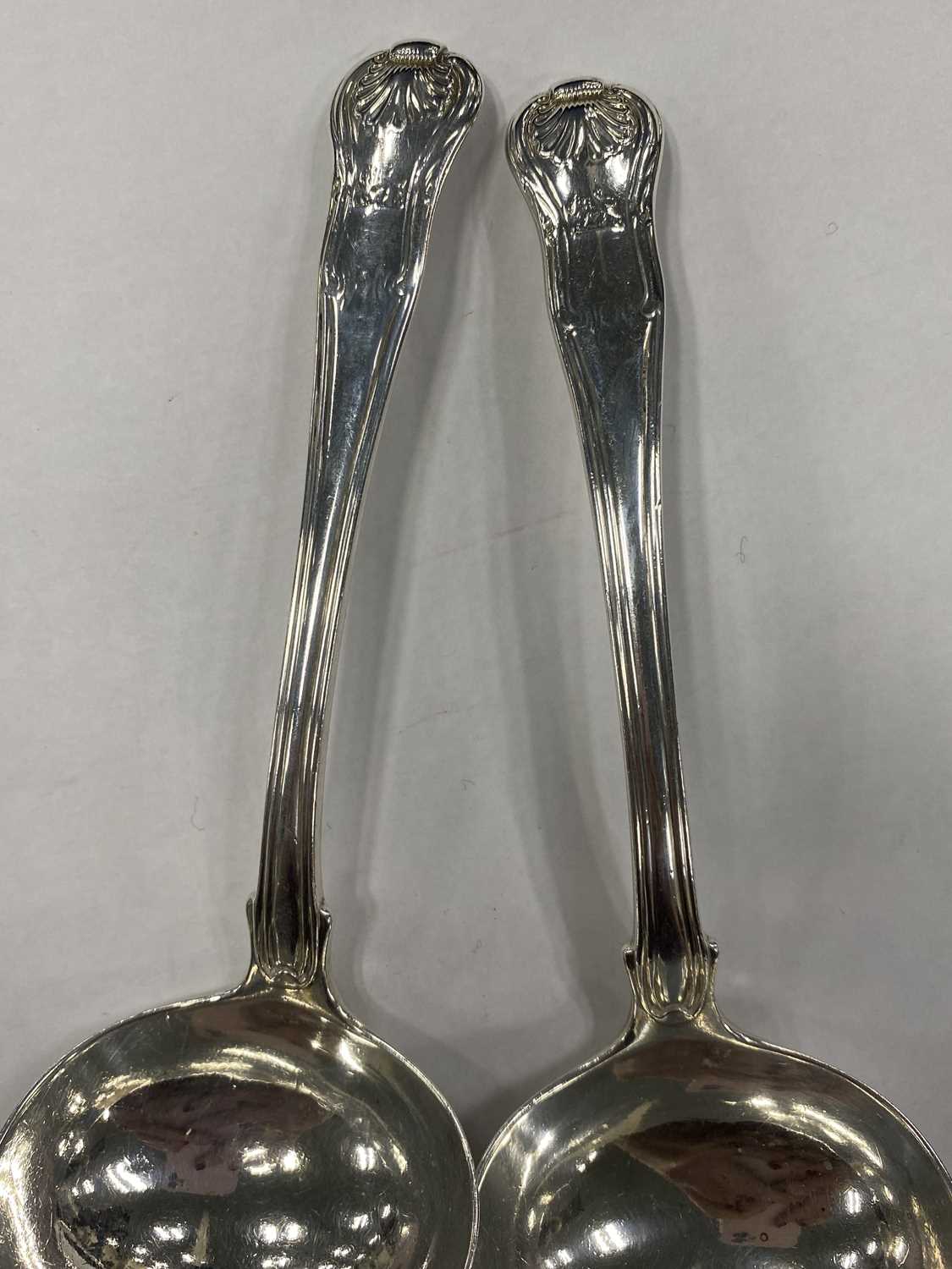 A part set of George III Kings pattern silver flatware - Image 5 of 15