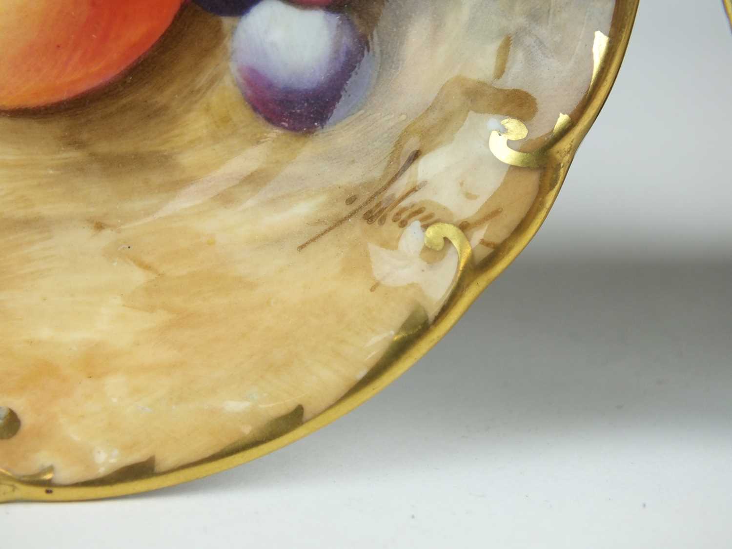 Pair of Royal Worcester fruit pin dishes - Image 2 of 6