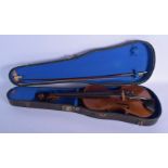 A JOHN MURDOCH OF LONDON MAIDSTONE VIOLIN with bow. 58 cm long. (2)