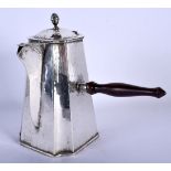 A BATTUTO A MANO SILVER CHOCOLATE POT with turned wood handle. 494 grams. 20 cm x 18 cm.