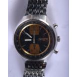 A VINTAGE SEIKO BLACK AND GOLD DIAL WRISTWATCH. 3.75 cm wide.