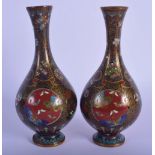 A LOVELY PAIR OF LATE 19TH CENTURY JAPANESE MEIJI PERIOD CLOISONNÉ ENAMEL VASES possibly from the Na