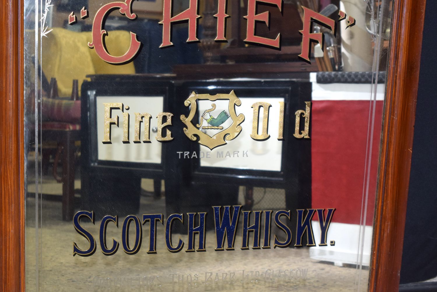 A Chief Fine old Scotch whisky wooden framed Mirror 116 x 103 cm - Image 3 of 5