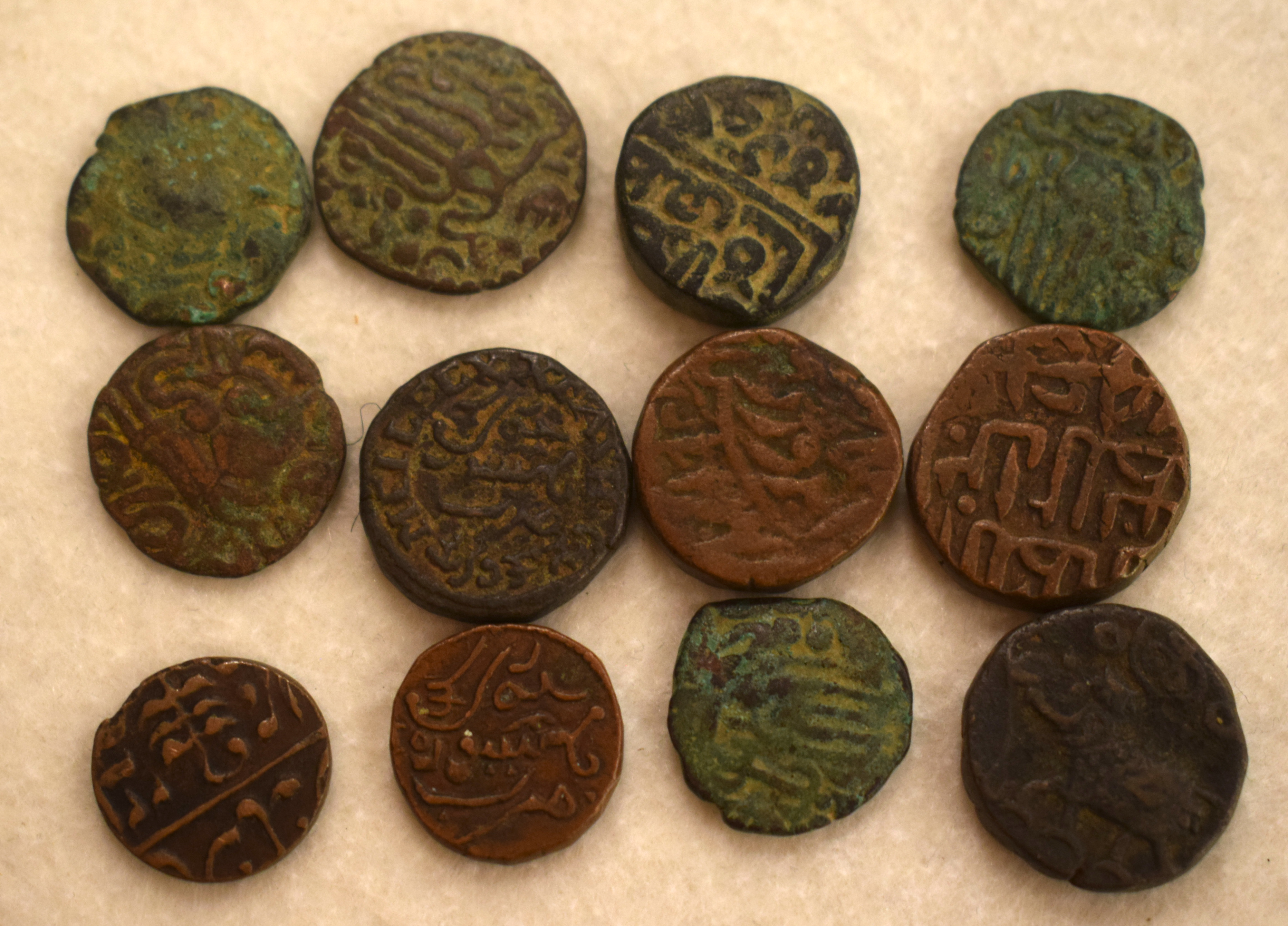 A COLLECTION OF OLD COINS. Weight 264g (qty) - Image 4 of 9