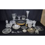 A large collection of glassware (Qty).
