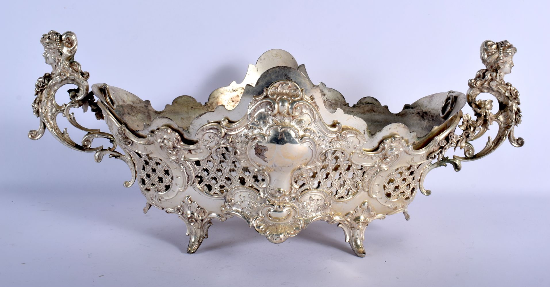 A LARGE EARLY 20TH CENTURY GERMAN NEO CLASSICAL SILVER CENTREPIECE by Friedlander, decorated with ma - Image 4 of 6