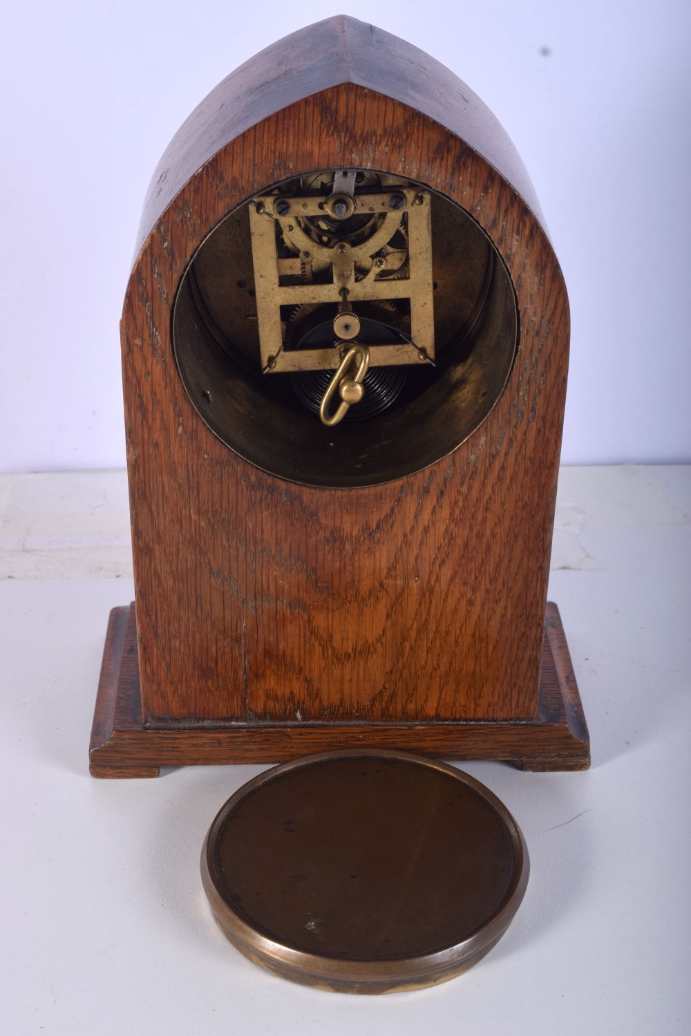 A small wooden surround clock 21cm. - Bild 3 aus 4