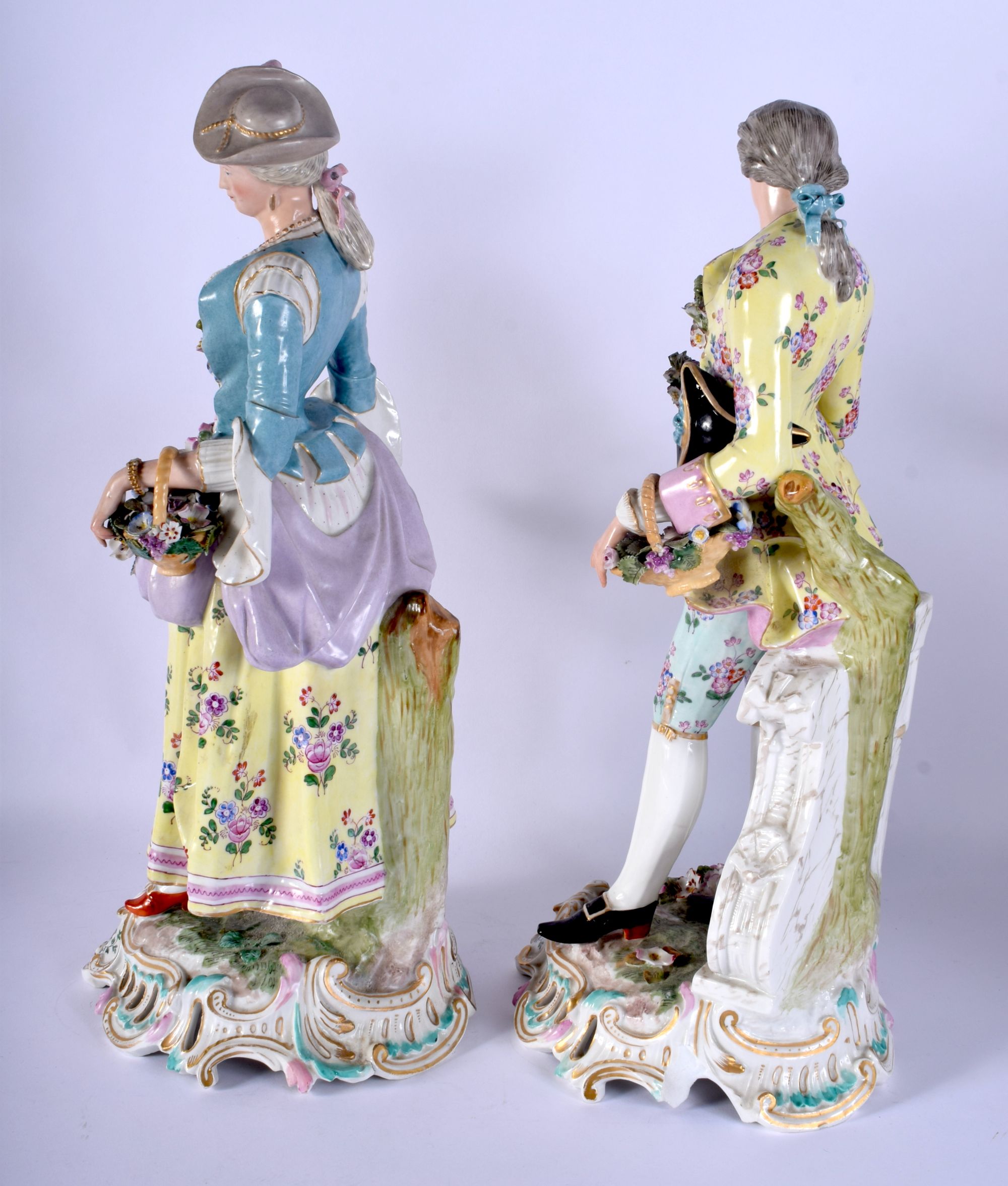 A LARGE PAIR OF LATE 19TH CENTURY GERMAN DRESDEN PORCELAIN FIGURES Meissen style. 42 cm high. - Image 2 of 9